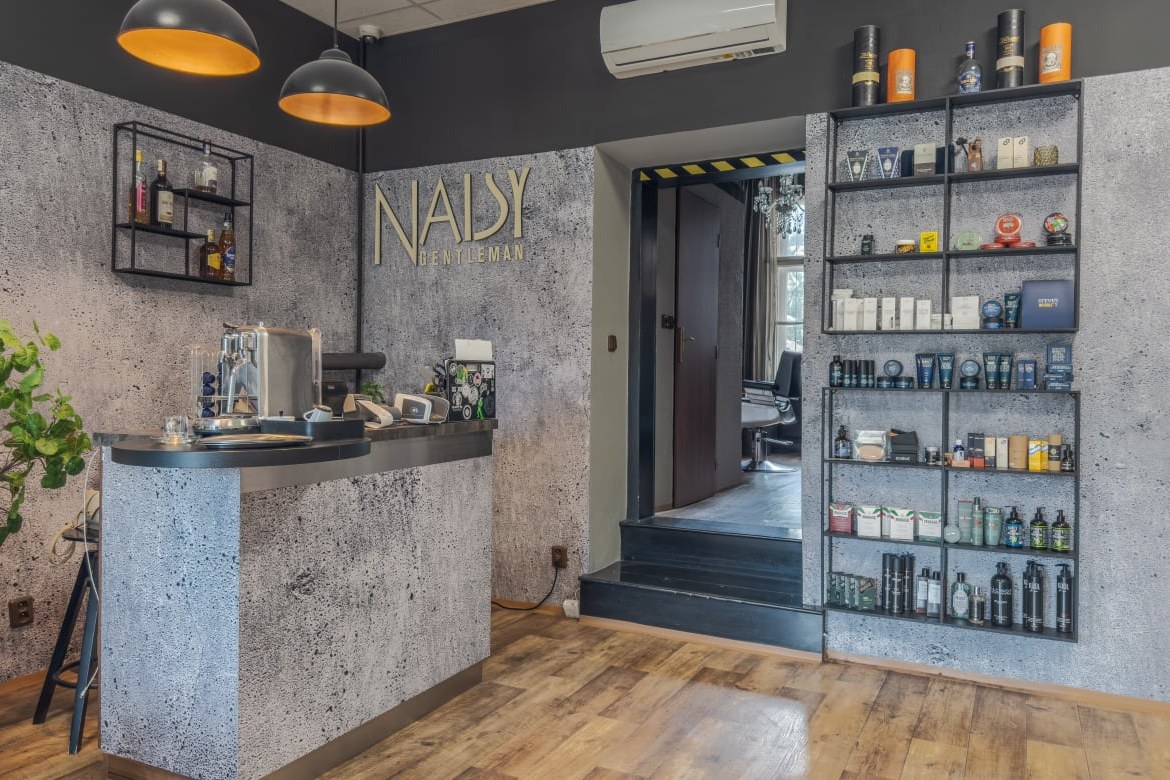Interiér barbershopu Naisy Gentleman